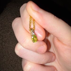 Elegant SOLID 10K Gold, Diamond, and Peridot Pendant Necklace
